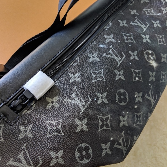 Louis Vuitton Authentic Galaxy Voyage Bum Bag - Picture 6 of 8